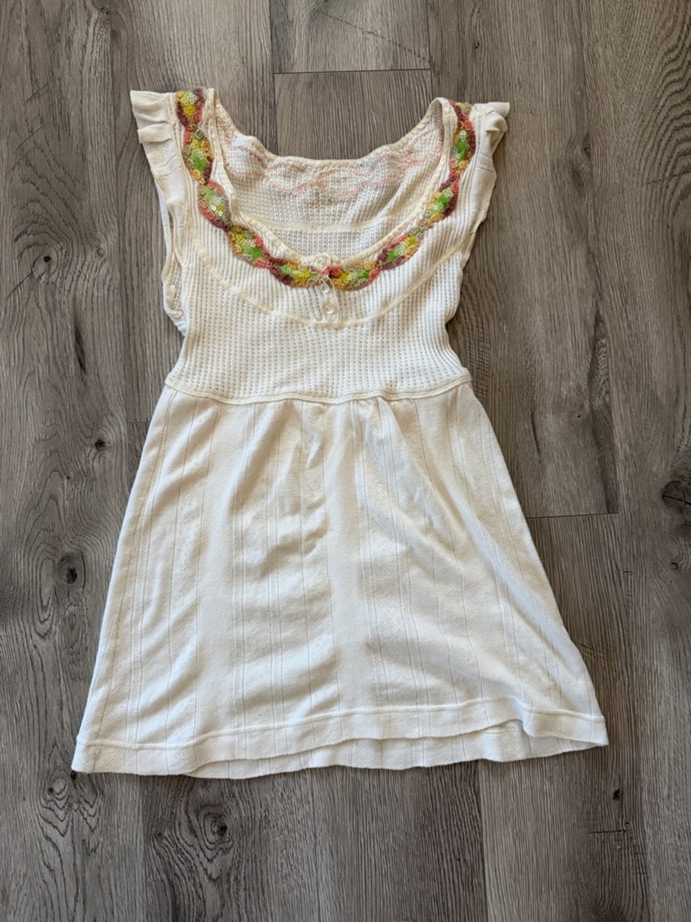 Women's cream Knit top with Colorful Trim
